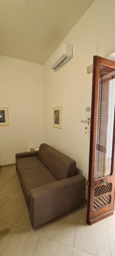 Villa Torre Dell'Orso Centro - Villino Vista Mare Con Ampio Giardino Exterior foto